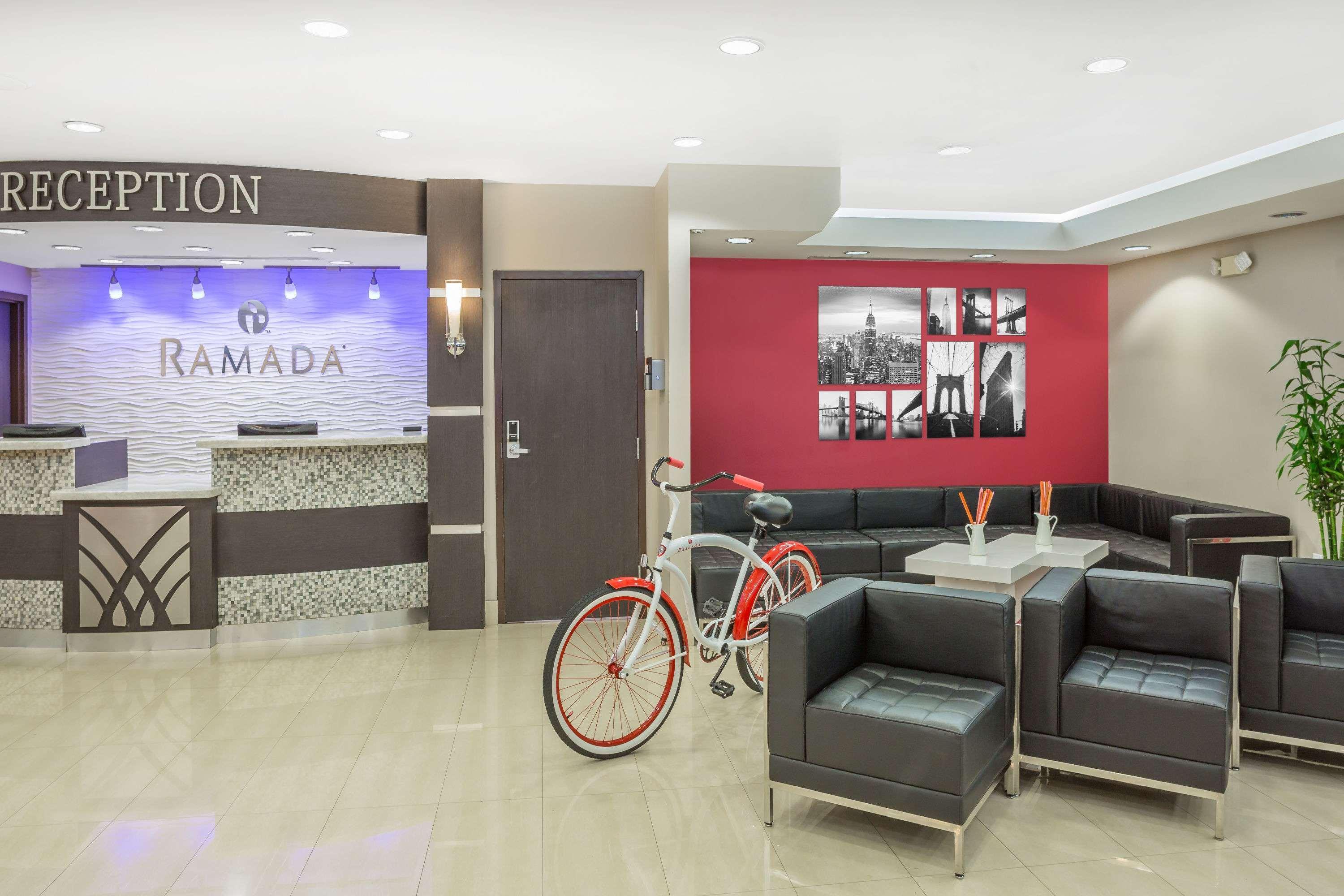 Ramada by Wyndham Miami Springs/Miami International Airport Hotel Bagian luar foto