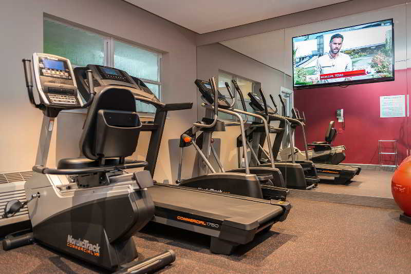 Ramada by Wyndham Miami Springs/Miami International Airport Hotel Bagian luar foto